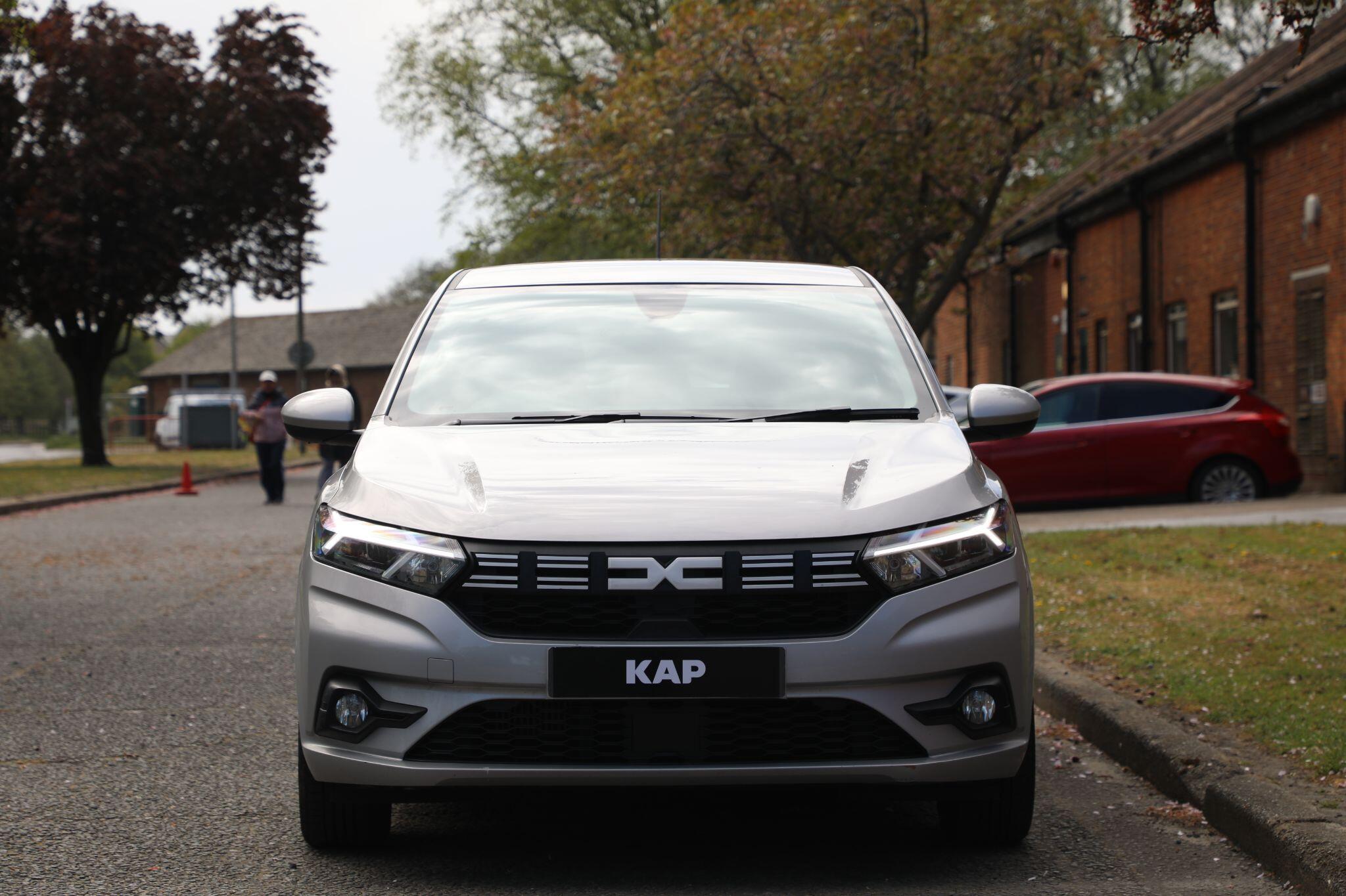 Large vehicle image